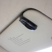 舜威（SHUNWEI） 车用眼镜夹 汽车遮阳板眼睛夹 车载眼镜架 汽车用品 黑色透明
